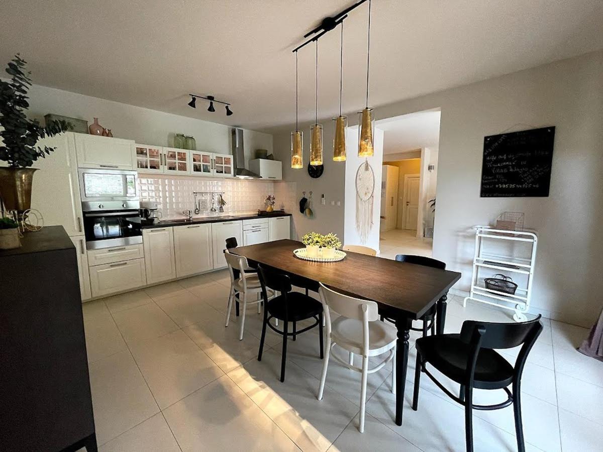 Villas Adagio Rojnici Ngoại thất bức ảnh