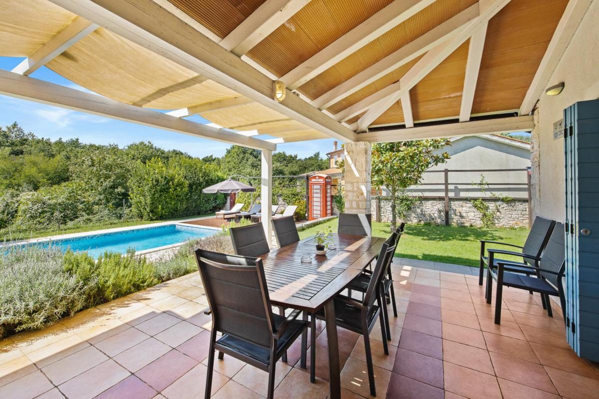 Villas Adagio Rojnici Ngoại thất bức ảnh