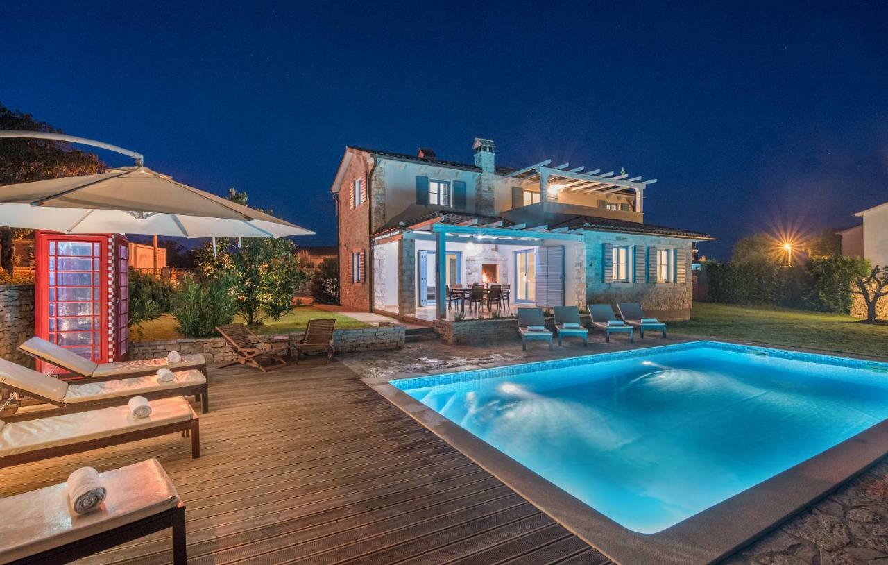 Villas Adagio Rojnici Ngoại thất bức ảnh